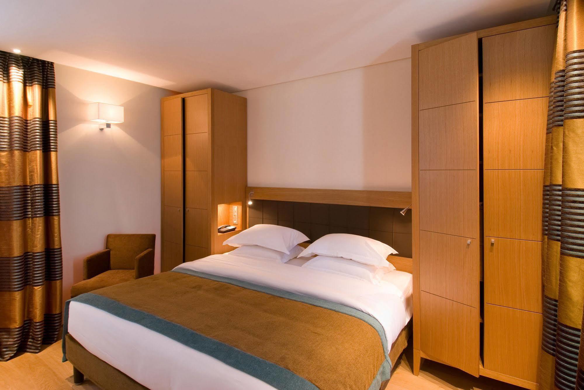 Hotel Le Six Paris Bagian luar foto