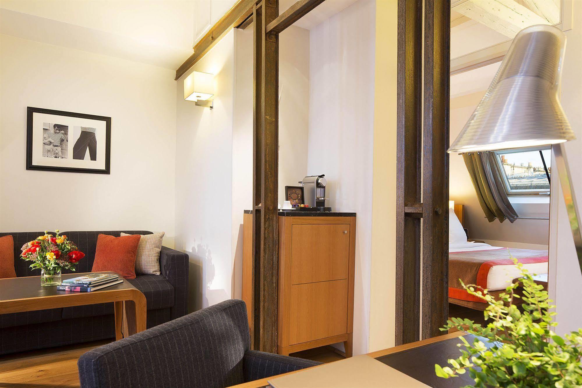 Hotel Le Six Paris Bagian luar foto